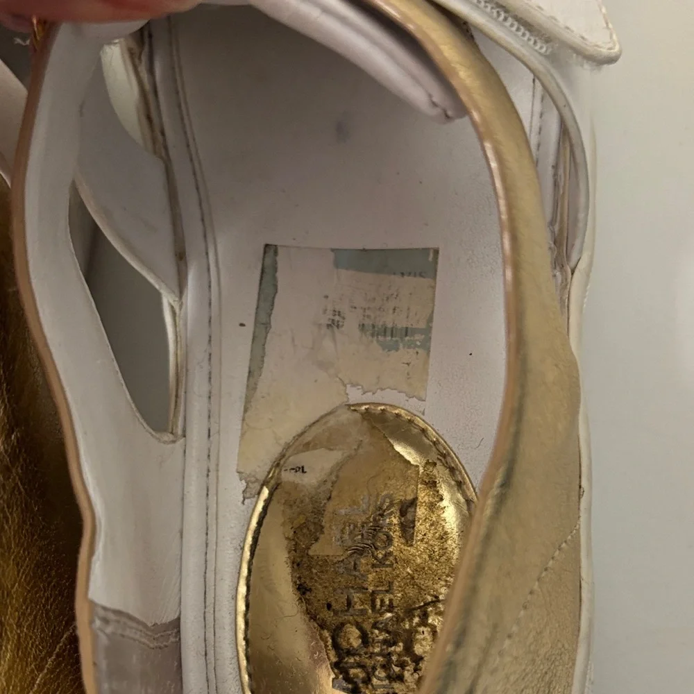 Michael Kors Beckett Velcro Cut-Out Leather Sneakers White Gold Size 7